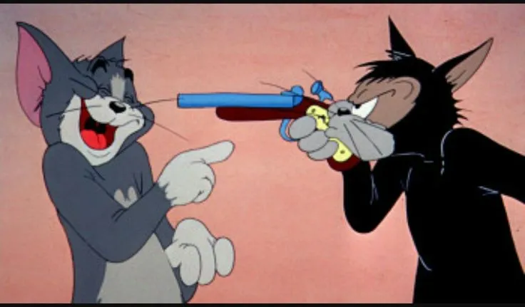 Hình chế mèo phối màu lạnh trông hài mà dữ