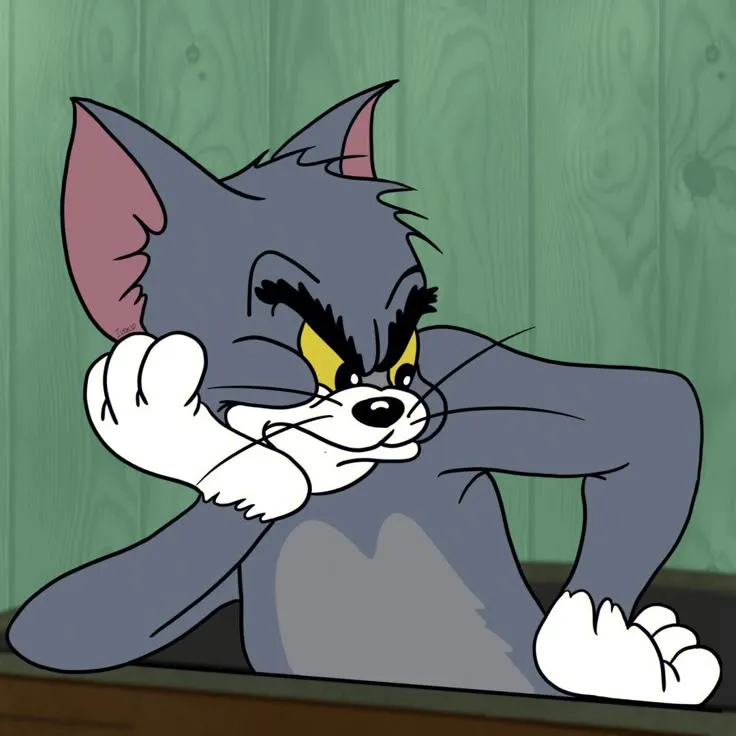 Ảnh chế mèo Tom cau có với ánh mắt dữ